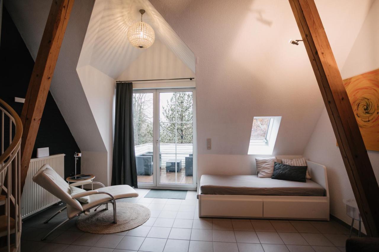 Eigenes Maisonettehaus In Idyllischer Lage Mit Balkon, Nahe Messe, 24H Self-Check In, Gratis Parken Schwabach Exterior photo