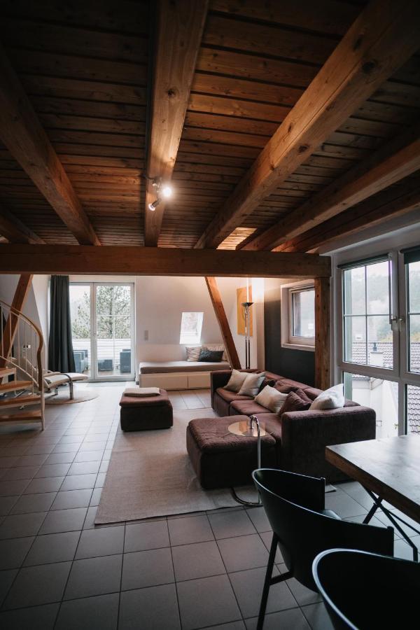 Eigenes Maisonettehaus In Idyllischer Lage Mit Balkon, Nahe Messe, 24H Self-Check In, Gratis Parken Schwabach Exterior photo