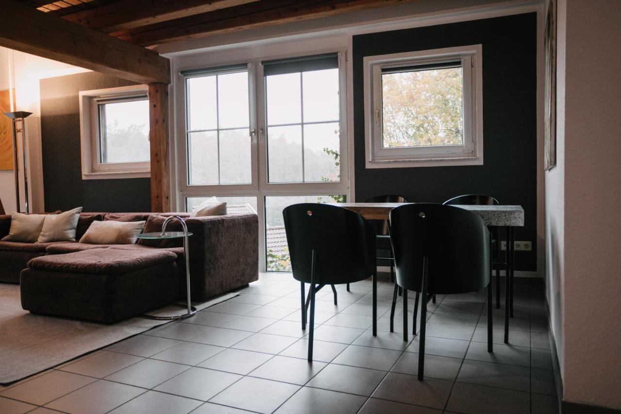 Eigenes Maisonettehaus In Idyllischer Lage Mit Balkon, Nahe Messe, 24H Self-Check In, Gratis Parken Schwabach Exterior photo