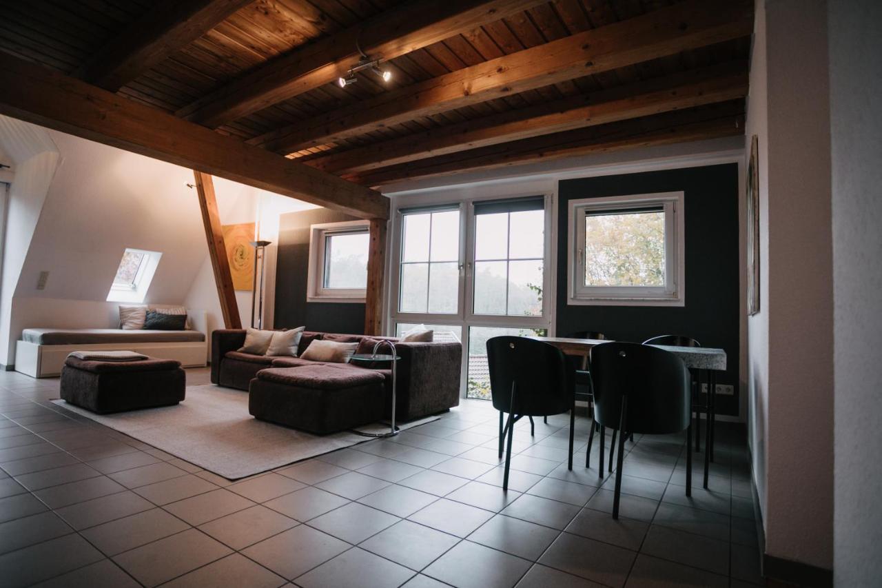 Eigenes Maisonettehaus In Idyllischer Lage Mit Balkon, Nahe Messe, 24H Self-Check In, Gratis Parken Schwabach Exterior photo