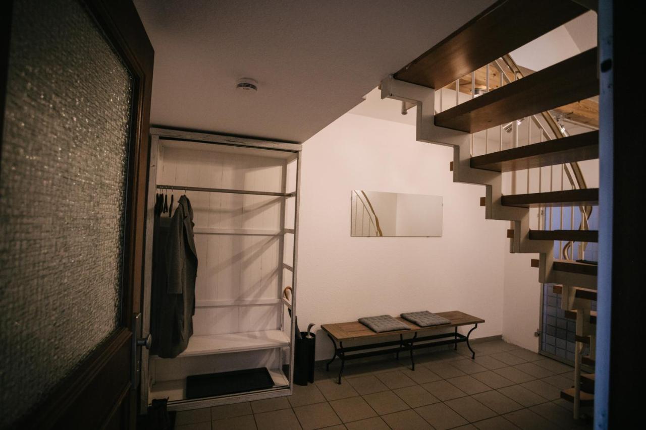 Eigenes Maisonettehaus In Idyllischer Lage Mit Balkon, Nahe Messe, 24H Self-Check In, Gratis Parken Schwabach Exterior photo