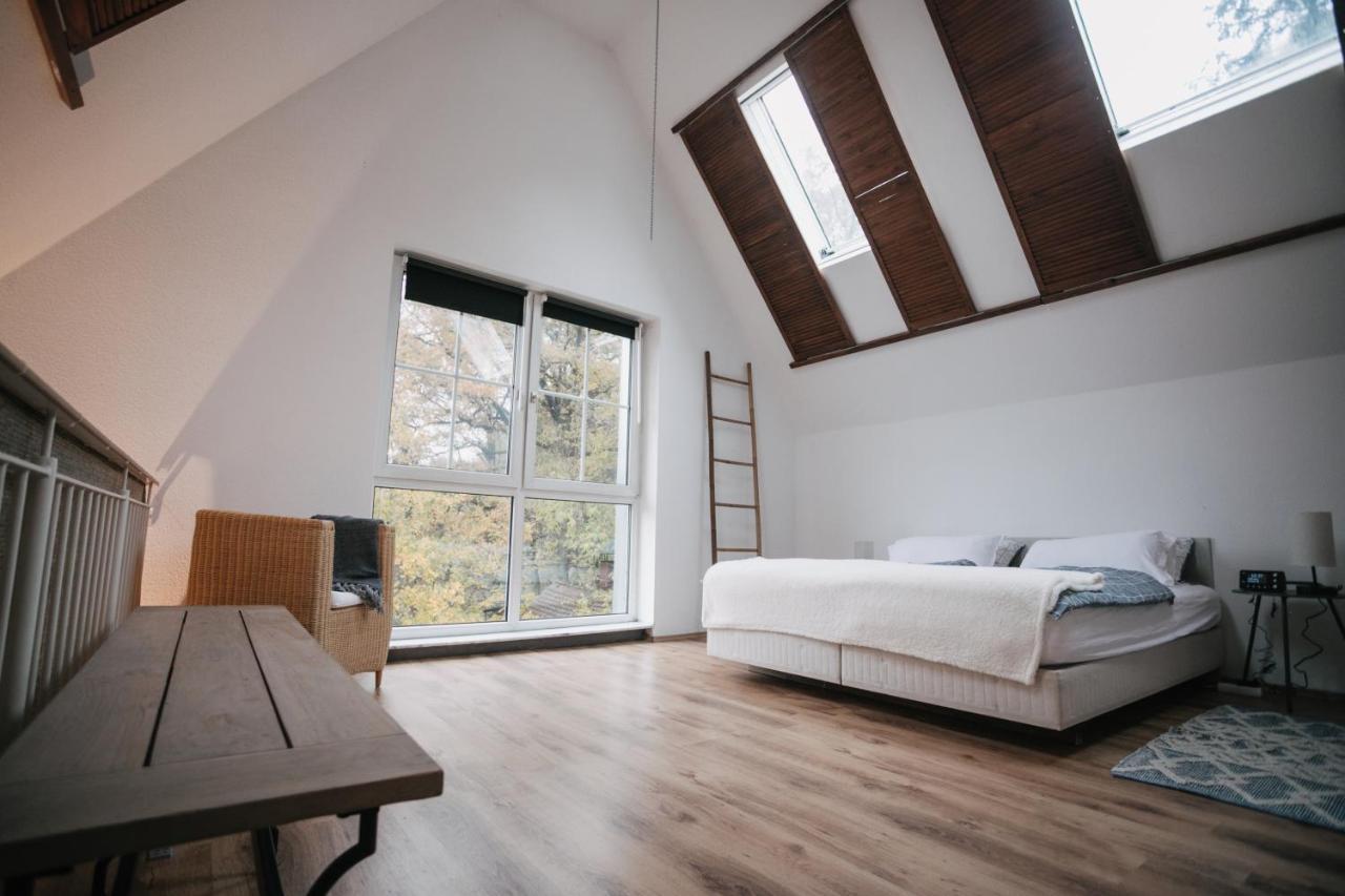 Eigenes Maisonettehaus In Idyllischer Lage Mit Balkon, Nahe Messe, 24H Self-Check In, Gratis Parken Schwabach Exterior photo