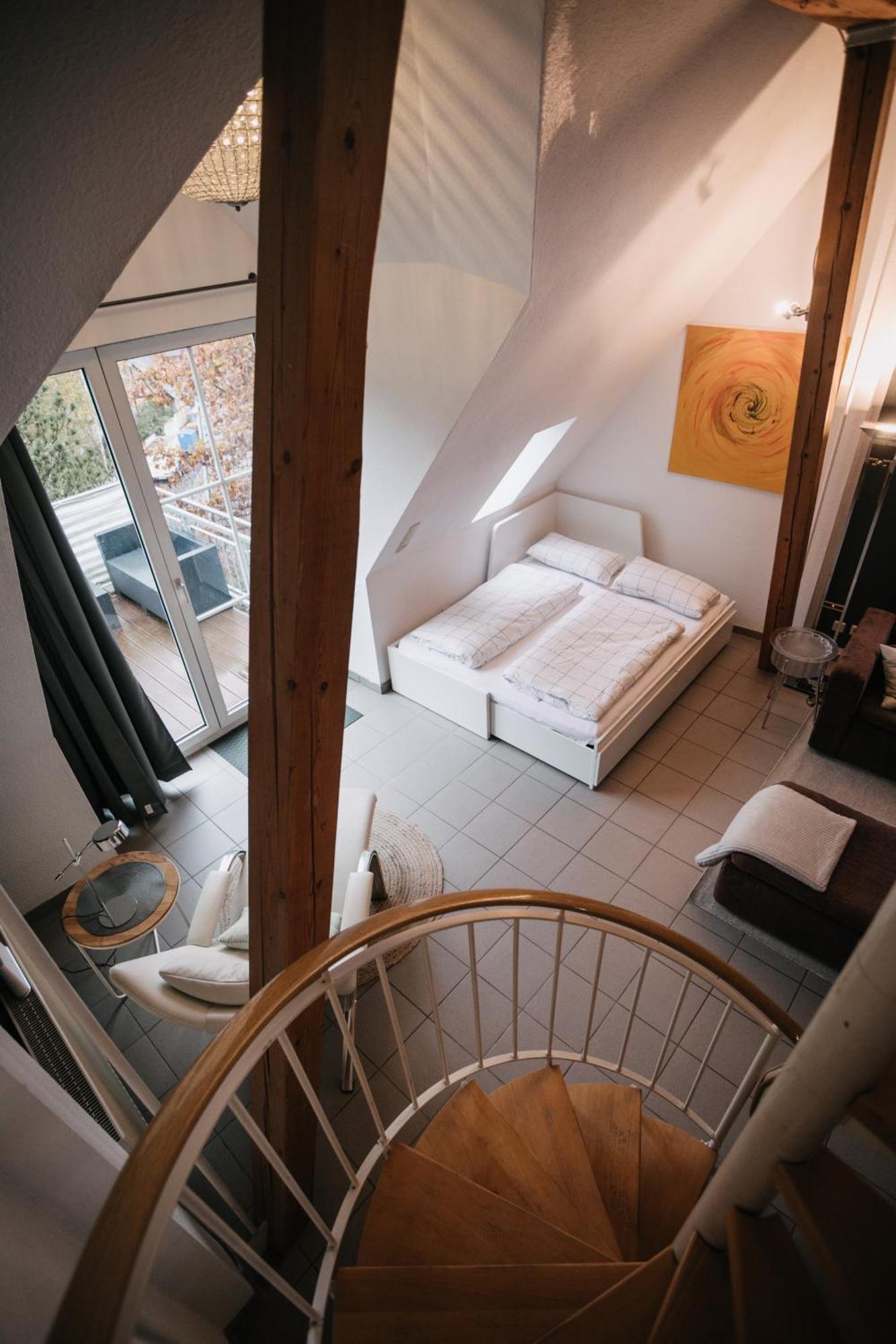Eigenes Maisonettehaus In Idyllischer Lage Mit Balkon, Nahe Messe, 24H Self-Check In, Gratis Parken Schwabach Exterior photo